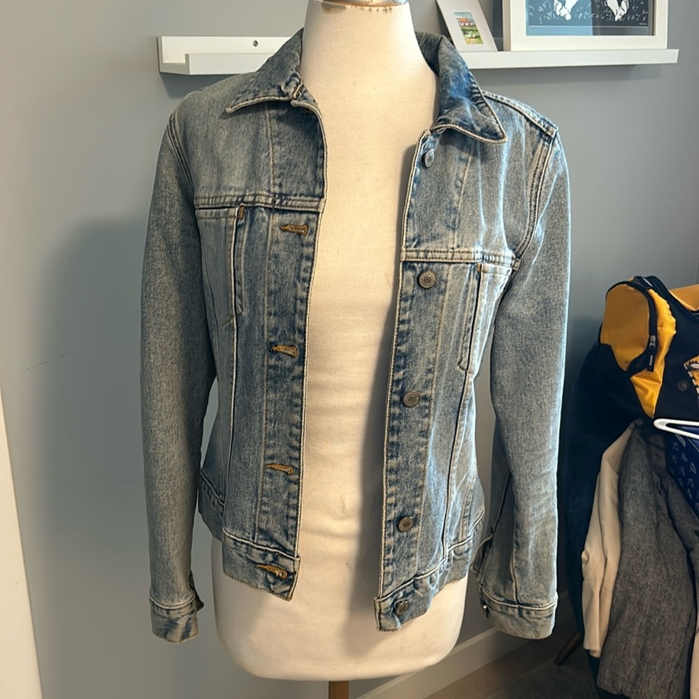 The Limited Light Wash Blue Jean Jacket
